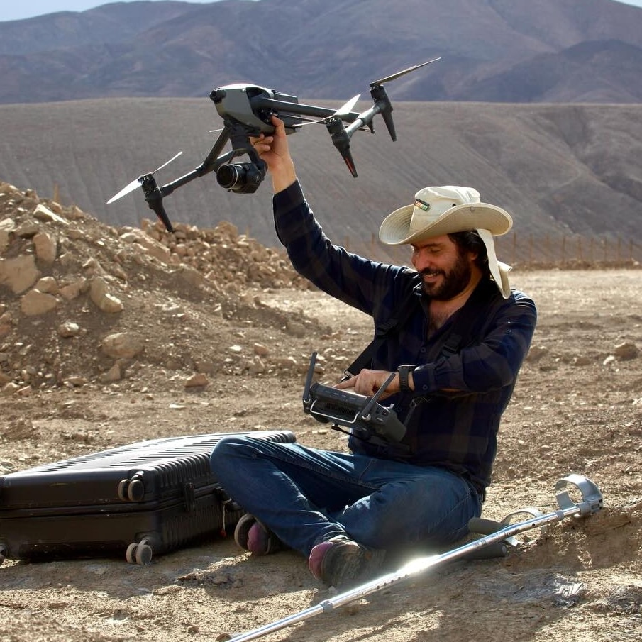 Ariel Marinkovic, local Chilean drone operator